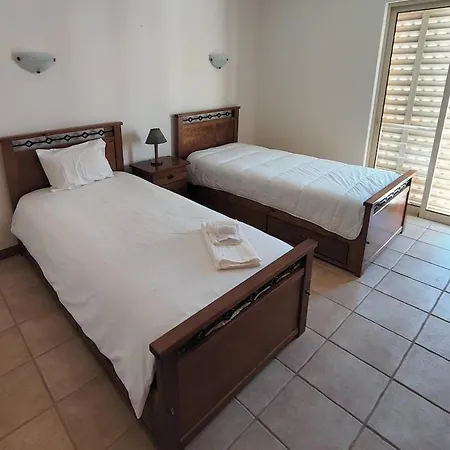 Pool & Golf - 2-bed With Beautiful View Quarteira