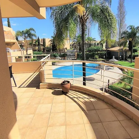 Pool & Golf - 2-bed With Beautiful View *